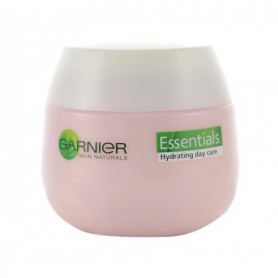 Garnier Essentials Hydrating Day Care 24H Dry Skin Krem do twarzy na dzień 50ml